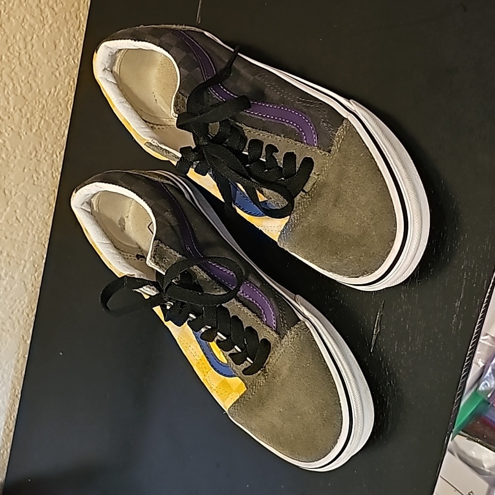 Vans